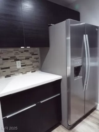 Photo #1: 2661038 Listing 