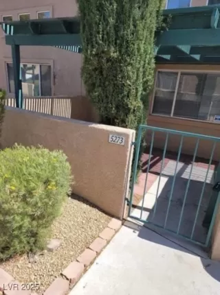 Photo #2: 2661076 Listing 