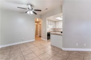 Photo #6: 2661080 Listing