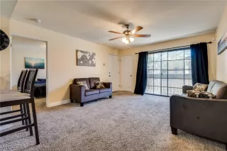 Photo #6: 2661133 Listing 
