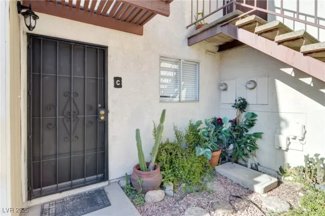 MLS: 2661154 Condo For Sale