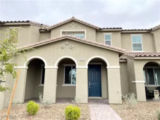 Photo #1: 2661182 Listing 