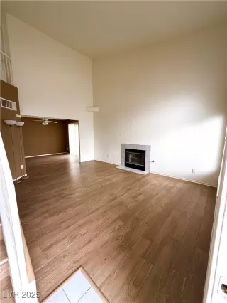 Photo #2: 2661199 Listing 