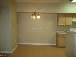 Photo #2: 2661217 Listing 