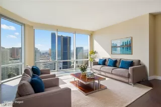 Photo #3: 2661221 Listing 