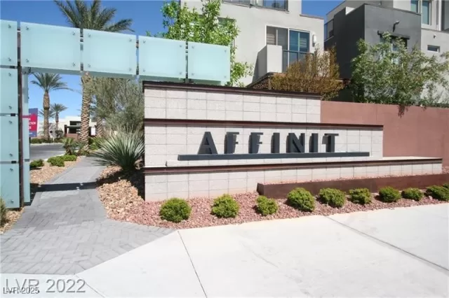 MLS: 2661224 Condo For Sale