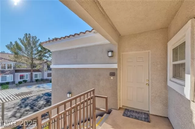 MLS: 2661240 Condo For Sale