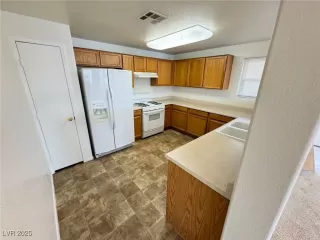 Photo #4: 2661240 Listing 