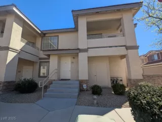 Photo #1: 2661260 Listing 