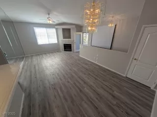 Photo #4: 2661260 Listing 