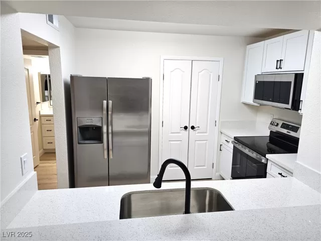 MLS: 2661301 Condo For Sale
