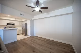 Photo #6: 2661345 Listing 