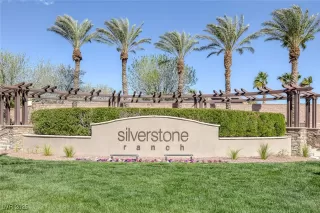 More Details about MLS # 2661378 : 8645 DEERING BAY DRIVE