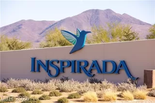 Photo #5: 2661379 Listing