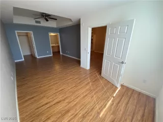 Photo #5: 2661402 Listing 