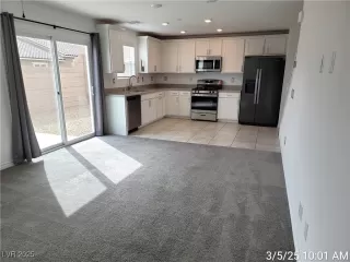 Photo #4: 2661427 Listing 