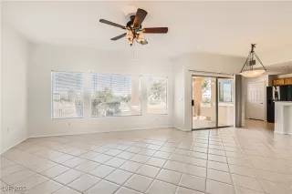 Photo #3: 2661453 Listing