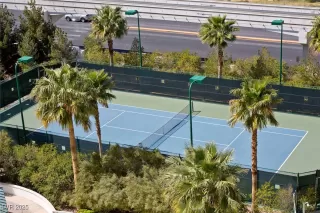 Photo #3: 2661461 Listing 