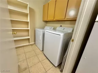 Photo #4: 2661507 Listing 