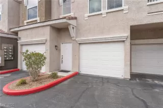 Photo #1: 2661535 Listing 