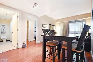 Photo #4: 2661550 Listing 