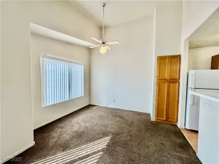 Photo #2: 2661565 Listing 