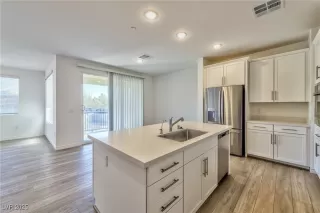 Photo #5: 2661574 Listing 