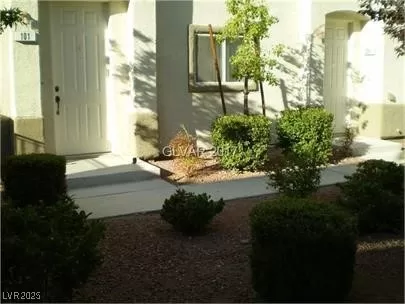 MLS: 2661587 Condo For Sale