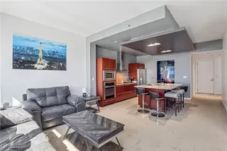 Photo #6: 2661630 Listing 