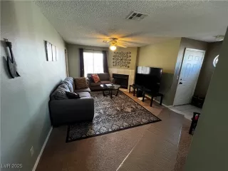 Photo #6: 2661637 Listing 