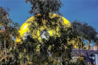 Photo #2: 2661657 Listing 