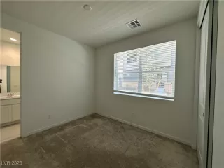 Photo #4: 2661684 Listing 