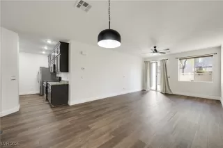 Photo #5: 2661692 Listing 