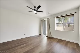 Photo #6: 2661692 Listing 