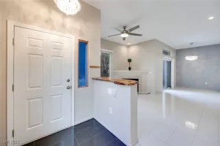 Photo #3: 2661724 Listing 