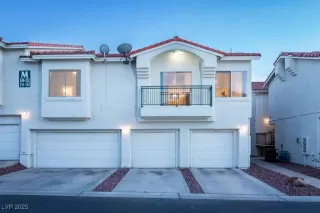 Photo #1: 2661792 Listing 