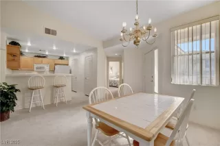 Photo #4: 2661799 Listing 