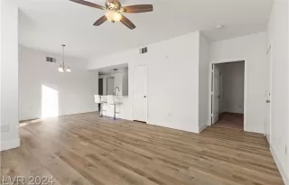 Photo #1: 2662800 Listing 