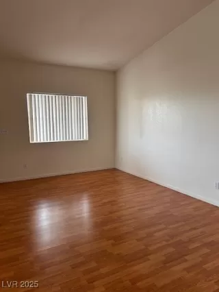 Photo #6: 2662819 Listing