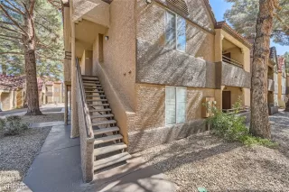 Photo #2: 2662847 Listing