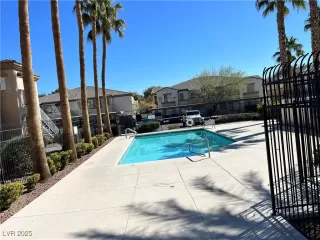 Photo #2: 2662854 Listing 