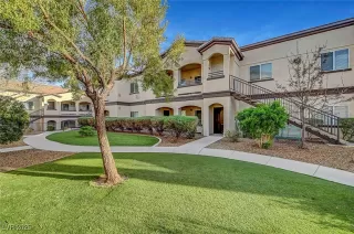 Photo #3: 2662855 Listing 