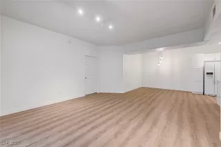 Photo #6: 2662855 Listing 