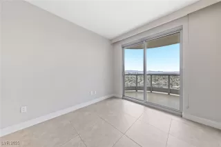 Photo #5: 2662890 Listing