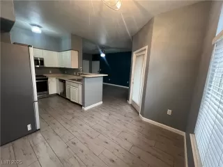 Photo #3: 2662907 Listing 