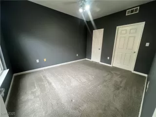 Photo #6: 2662907 Listing 