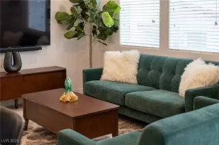 Photo #4: 2662911 Listing 