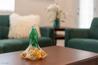 Photo #5: 2662911 Listing 