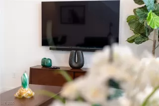 Photo #6: 2662911 Listing 