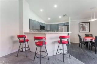 Photo #6: 2662929 Listing 